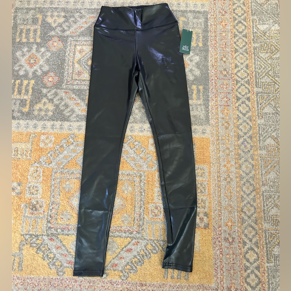 NWT Wild Fable Shiny Black Faux Leather Leggings - Sz XXS